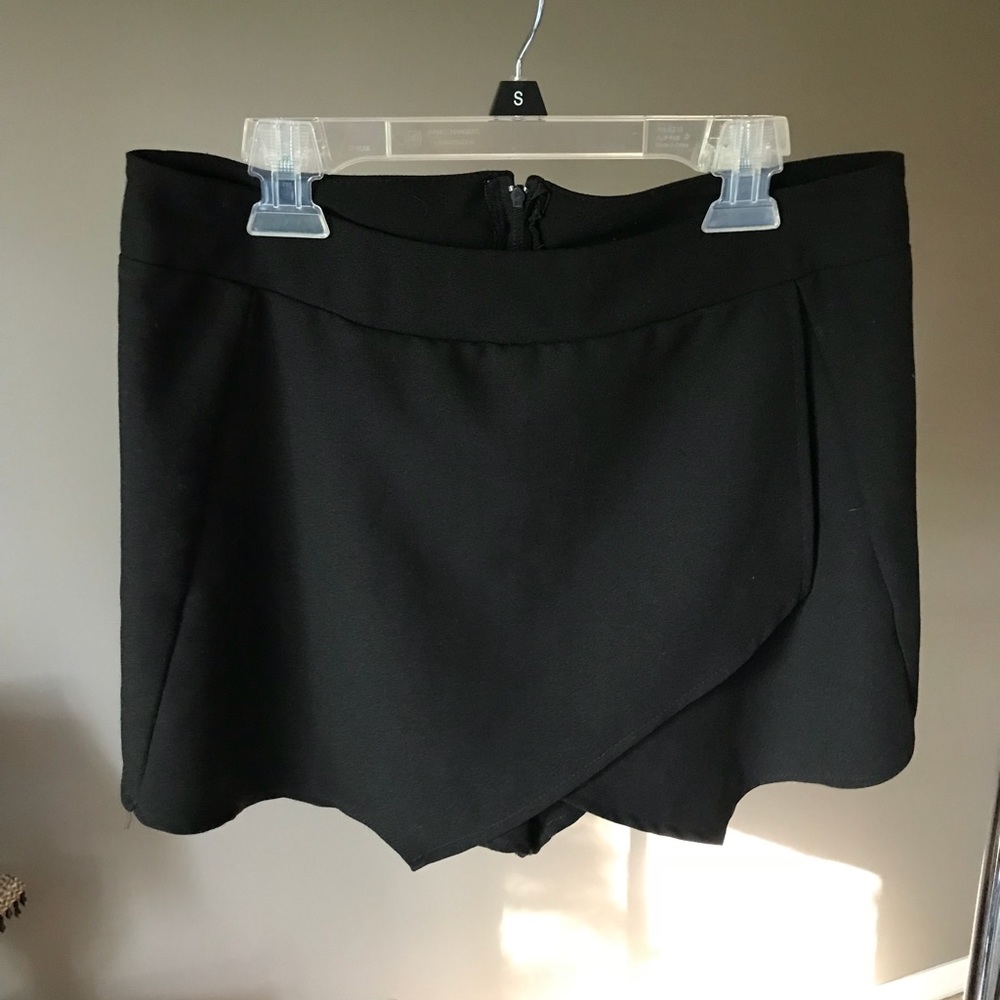 Necessary Clothing Black Envelope Skort